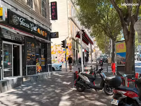 fonds de commerce snack fast food  local à usage commercial d’environ 30 m² situé au rez-d