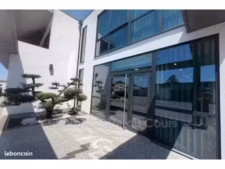 local commercial 700 m² châteauneuf-les-martigues