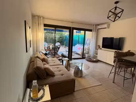 appartement avec jardin à 5 minutes de la plage des lecques