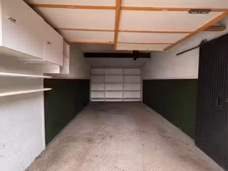 parking à louer