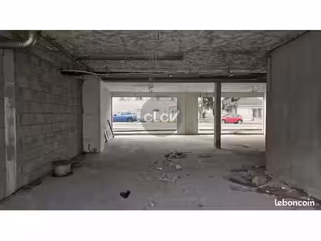local commercial 138 m² lentilly