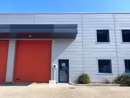 local bureaux 342 m²