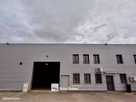 local bureaux 380 m²