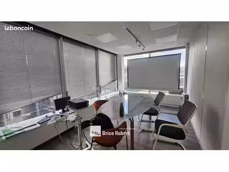 bureaux 275 m²