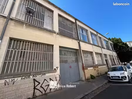 local bureaux 482 m²
