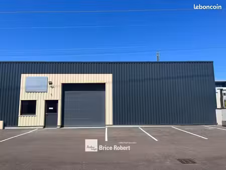 local d'activité 347 m²