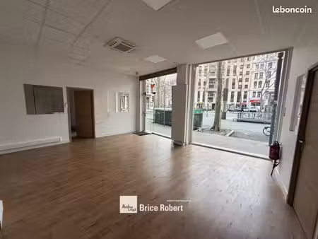 local commercial 98 m²
