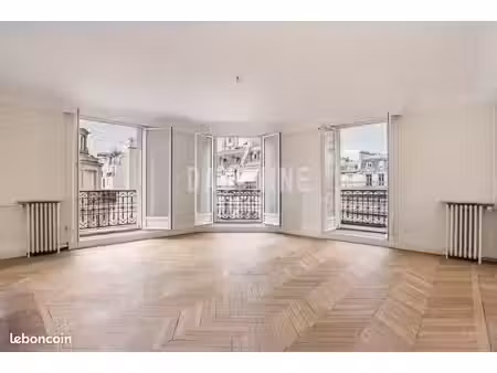appartement 4 pièces 130 m²