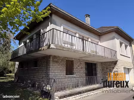 maison 5 pièces 148 m²