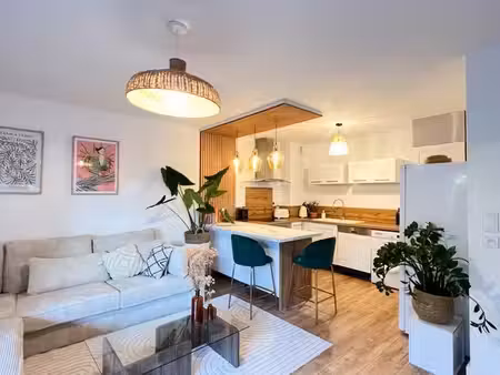 fréjus caïs – t2 45m²+terrasse – loué – investissement locatif clé en main