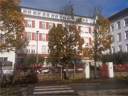 nicolas