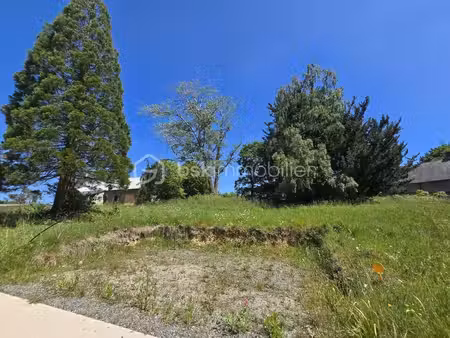 terrain constructible viabilisé à vendre