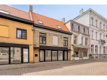 volledig gerenoveerde  ruime stadswoning met kantoor-  pr...