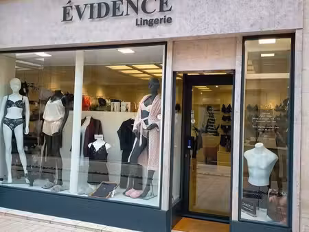 local commercial  magasin  boutique
