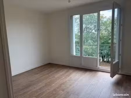 appartement t3 a louer