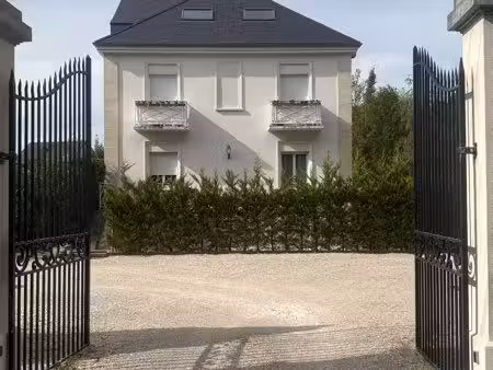 f3 à louer