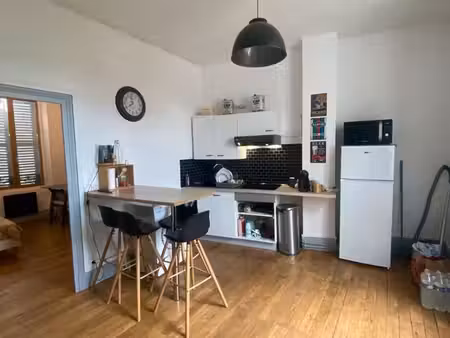 location t1 meublé - 27 m2 + jardinet