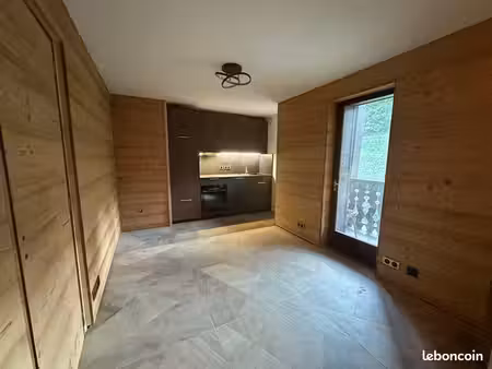 t2 rénové à neuf – 32 m² – cordon