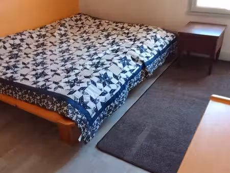 chambre a louer pour etudiant (e) uniquement