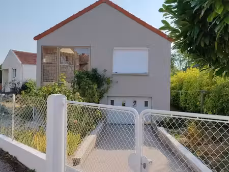 maison rénovée  lumineuse et son grand jardin de 550m2