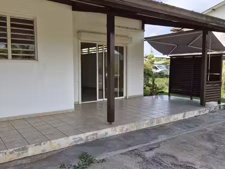 a louer -villa duplex 4 pièces avec terrasse à remire-montjo