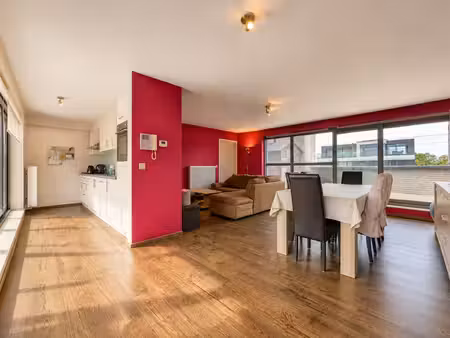 appartement te koop in zichen-zussen-bolder met 2 slaapkamers
