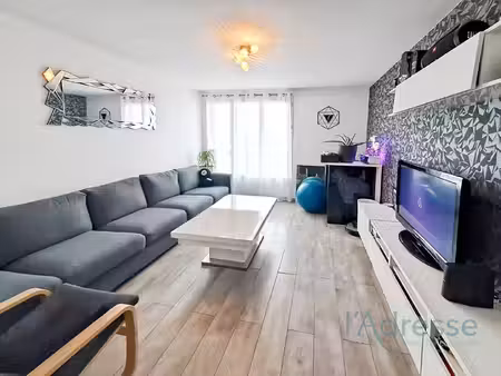vente appartement 3 pièces  62.00m²  arpajon