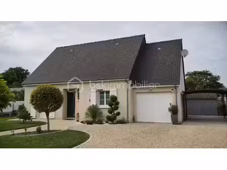 maison de ville de 123 m² à nazelles-negron