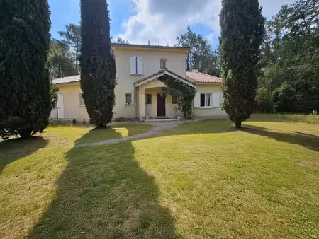 élégance provençale au coeur de la nature maison familiale