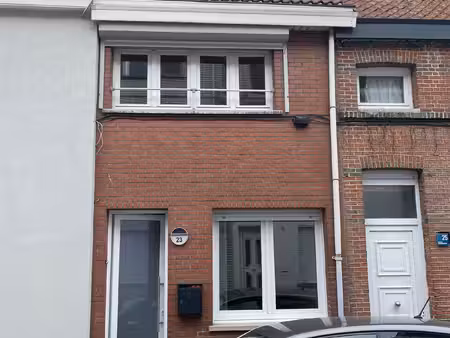 huis te koop in boom met 2 slaapkamers