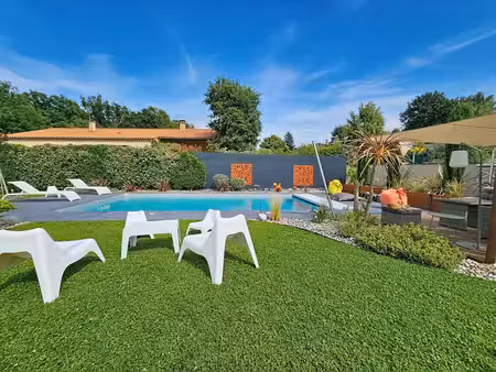 quint fonsegrives villa avec piscine