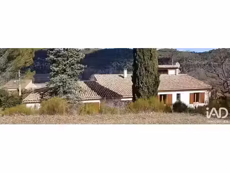 maison à allemagne-en-provence (04500)