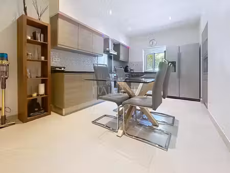 roquebrune cap martin – maison de ville au cœur de carnolès