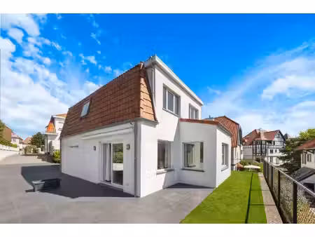 huis te koop in knokke-heist met 4 slaapkamers
