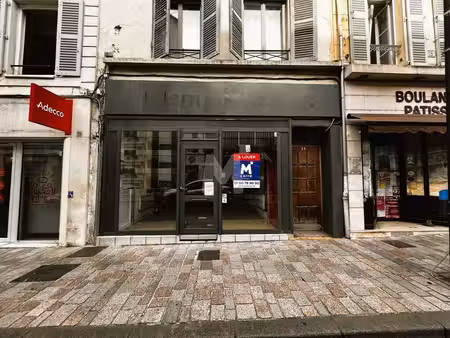 vente commerce 90 m²