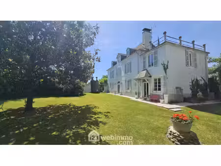 maison de caractère avec dépendances – 280 m² habitables sur 2 500 m² de terrain