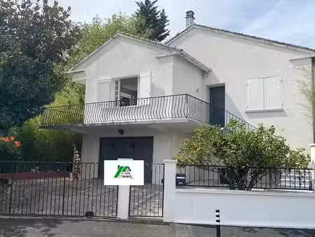 vente maison 6 pièces 198 m² à niort (79000)  272 000 €