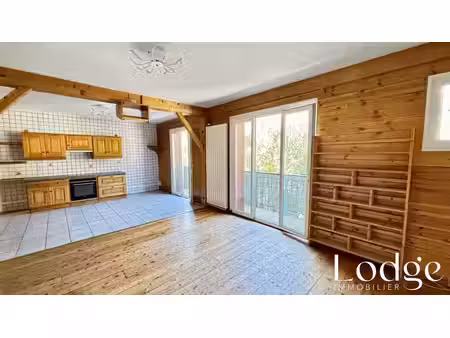 location appartement 4 pièces 80m2 briançon 05100 - 1175 € - surface privée
