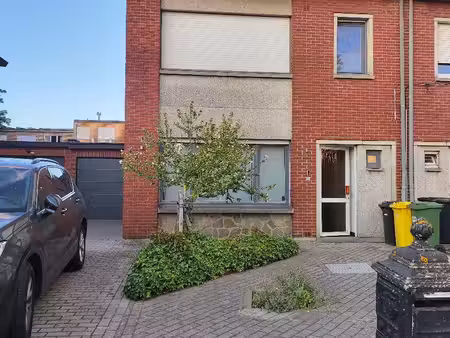 huis te koop in hoevenen met 3 slaapkamers