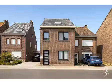 huis te koop in merelbeke met 4 slaapkamers
