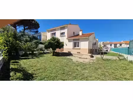 villa 3 faces jardin et garage