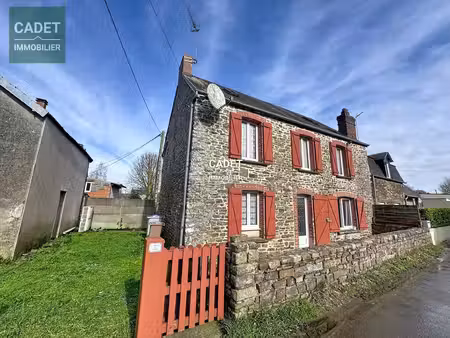 maison de campagne à saint-sauveur-la-pommeraye