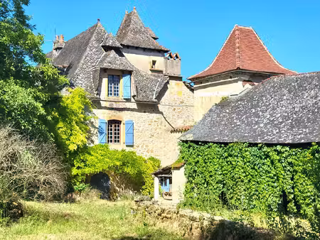 maison de caractère de 200 m² avec dépendances et terrain de 6 800 m²