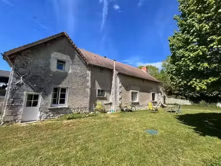 maison 155m² rénovée + 2 granges 280 m²