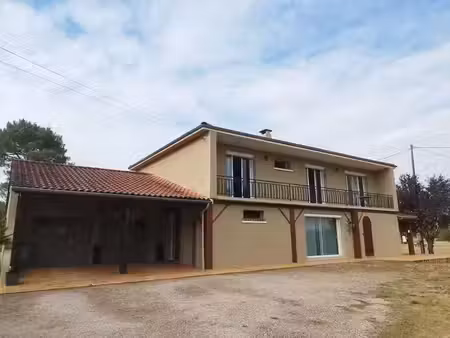 location maison 9 pièces 214 m² à graulhet (81300)