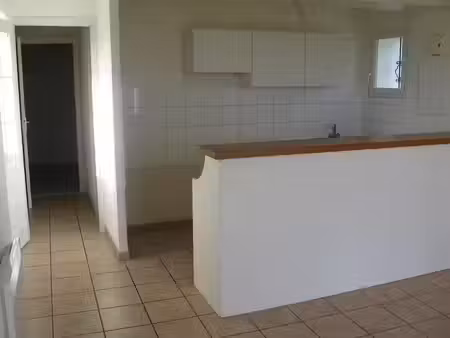 location appartement 2 pièces 36 m² à bardos (64520)