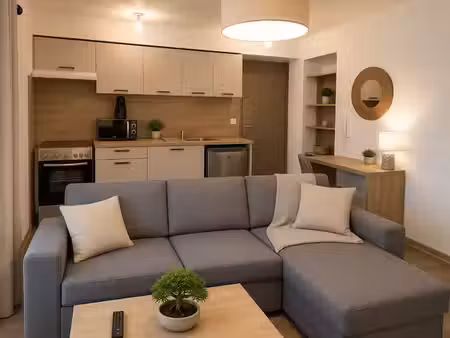 location meublée appartement 2 pièces 31 m² à narbonne (11100)  530 €