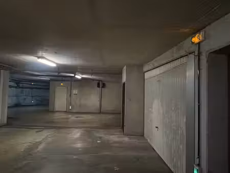 parking à louer