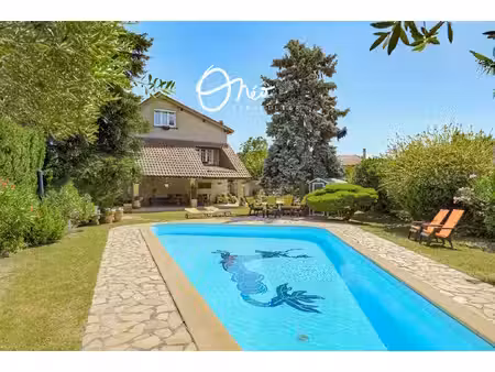maison de luxe à vendre à communay