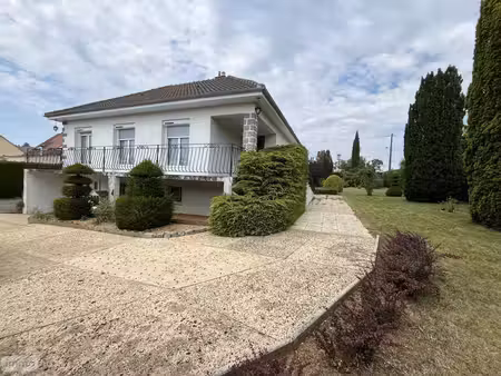 selarl offices de l est manceau